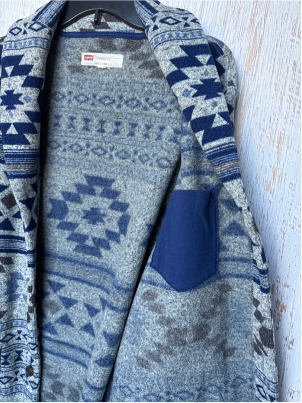 Women’s Levi's Aztec Patterned Cardigan Sweater Size L Grey Blue